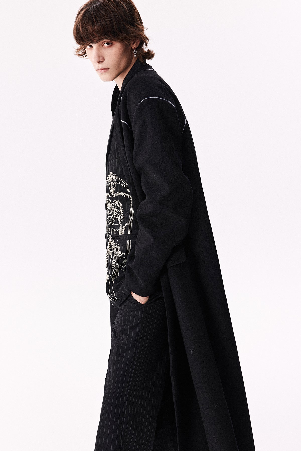 Shoulder pad long coat