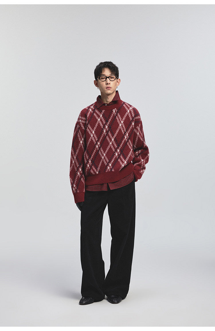 Diamond Pattern Crew Neck Sweater