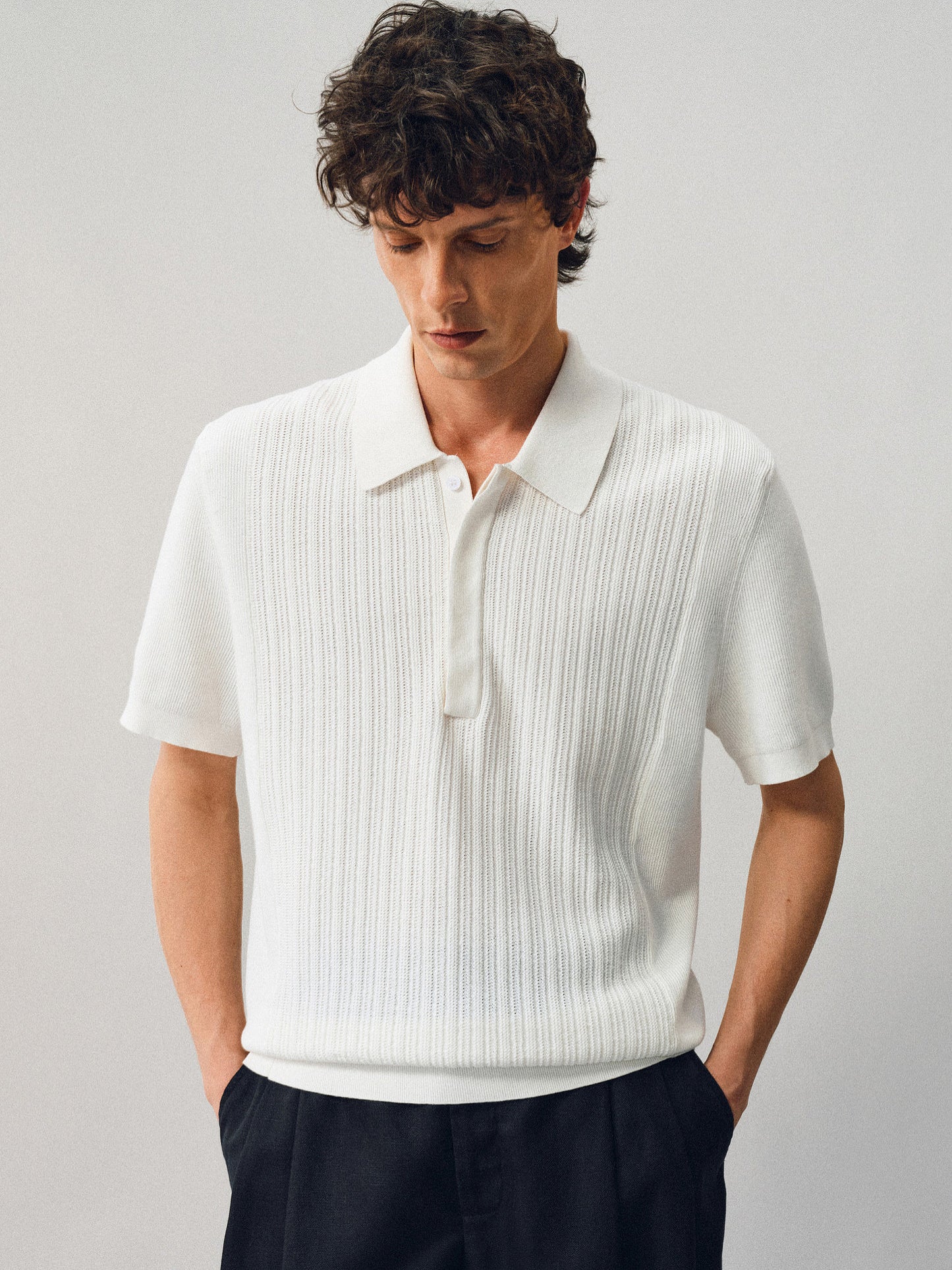 Jacquard-woven polo shirt with a hidden placket