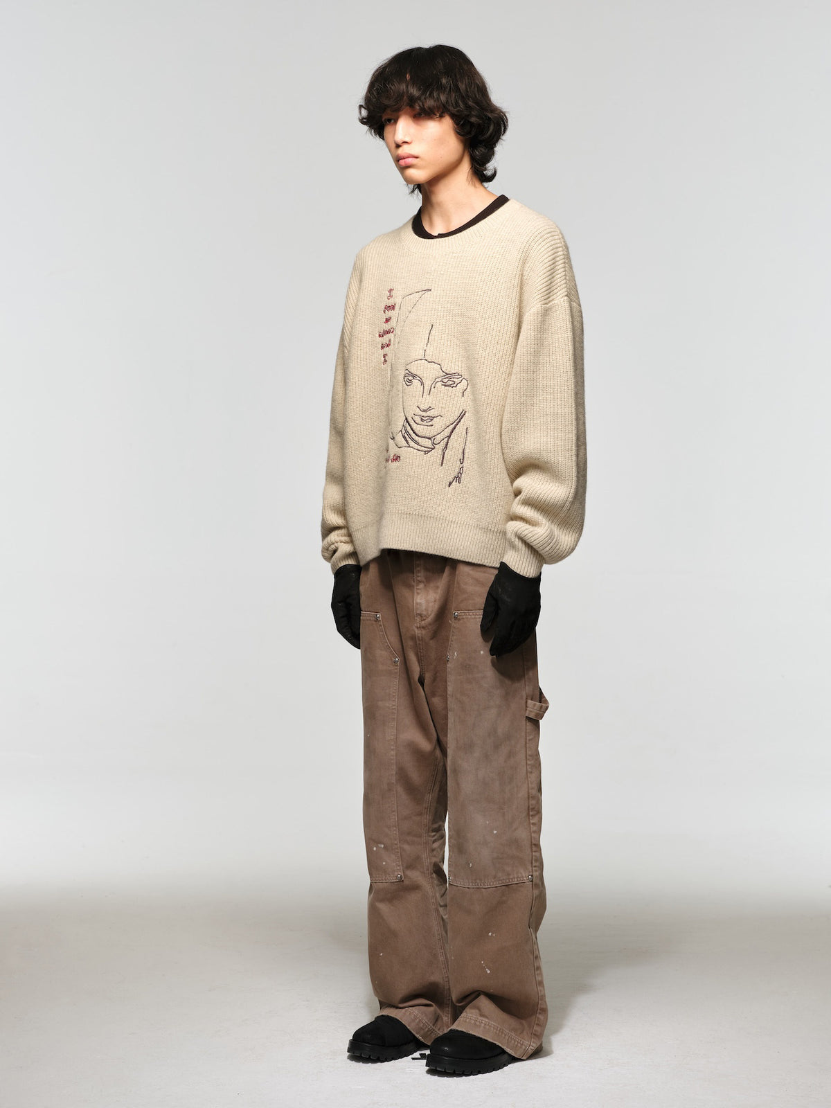 Wool Round-Neck Sweater with Embroidery