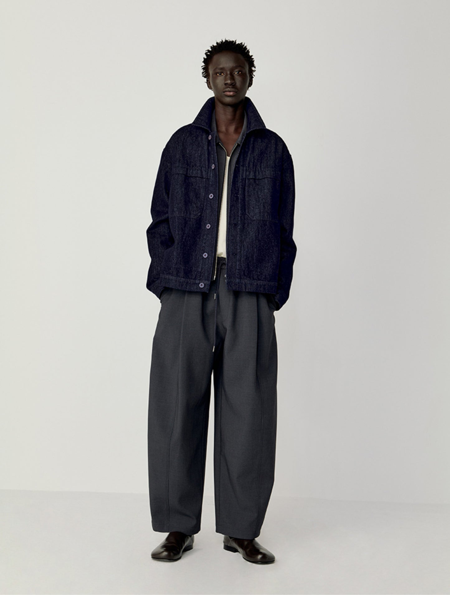 Loose-fitting draped casual pants