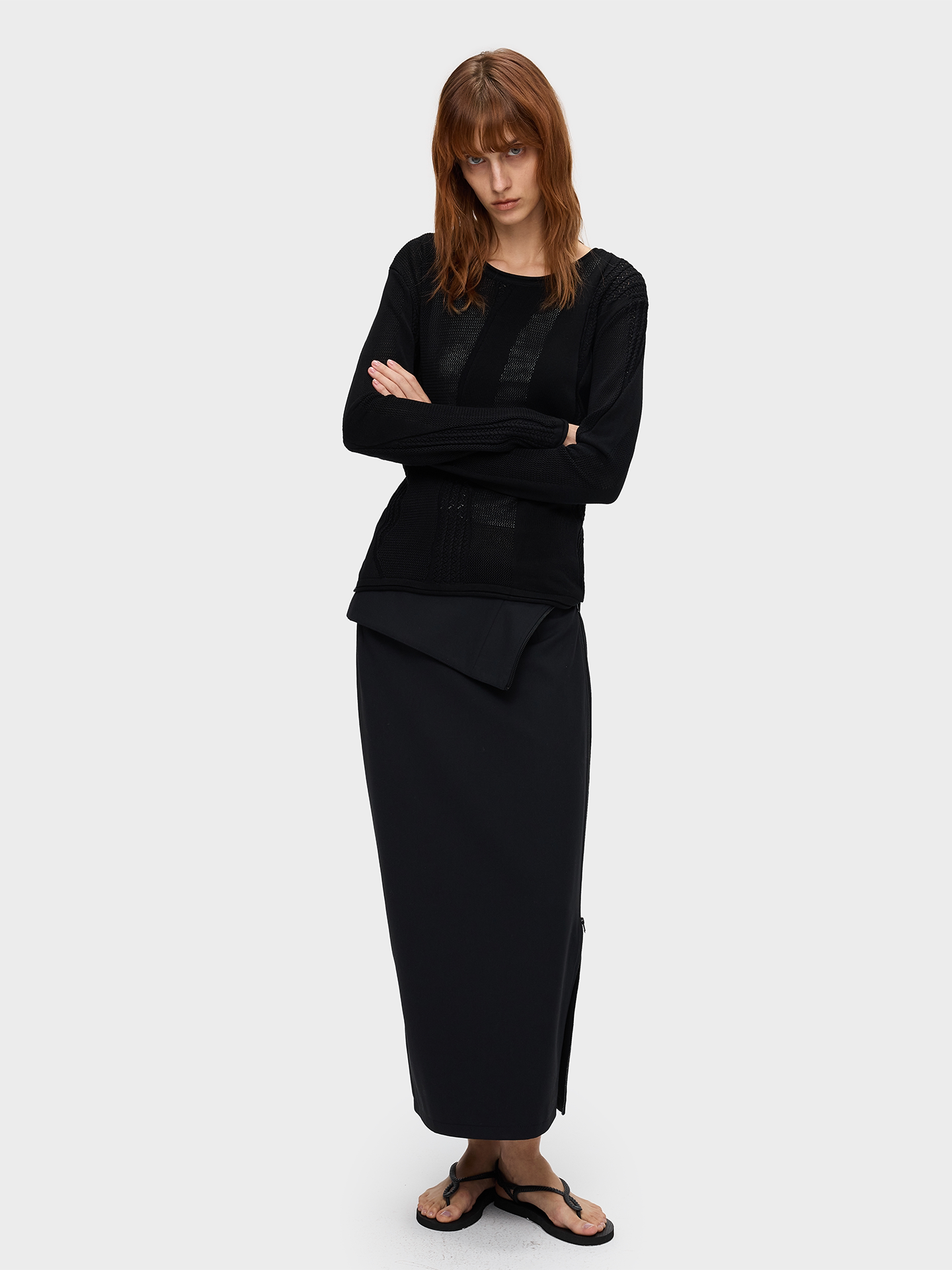 Round-Neck Rolled-Edge Knit Shirt