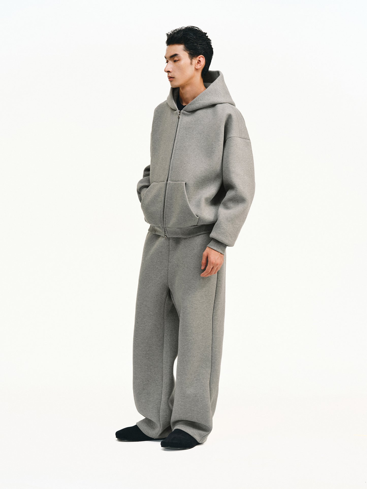 Heavy-textured sweatpants