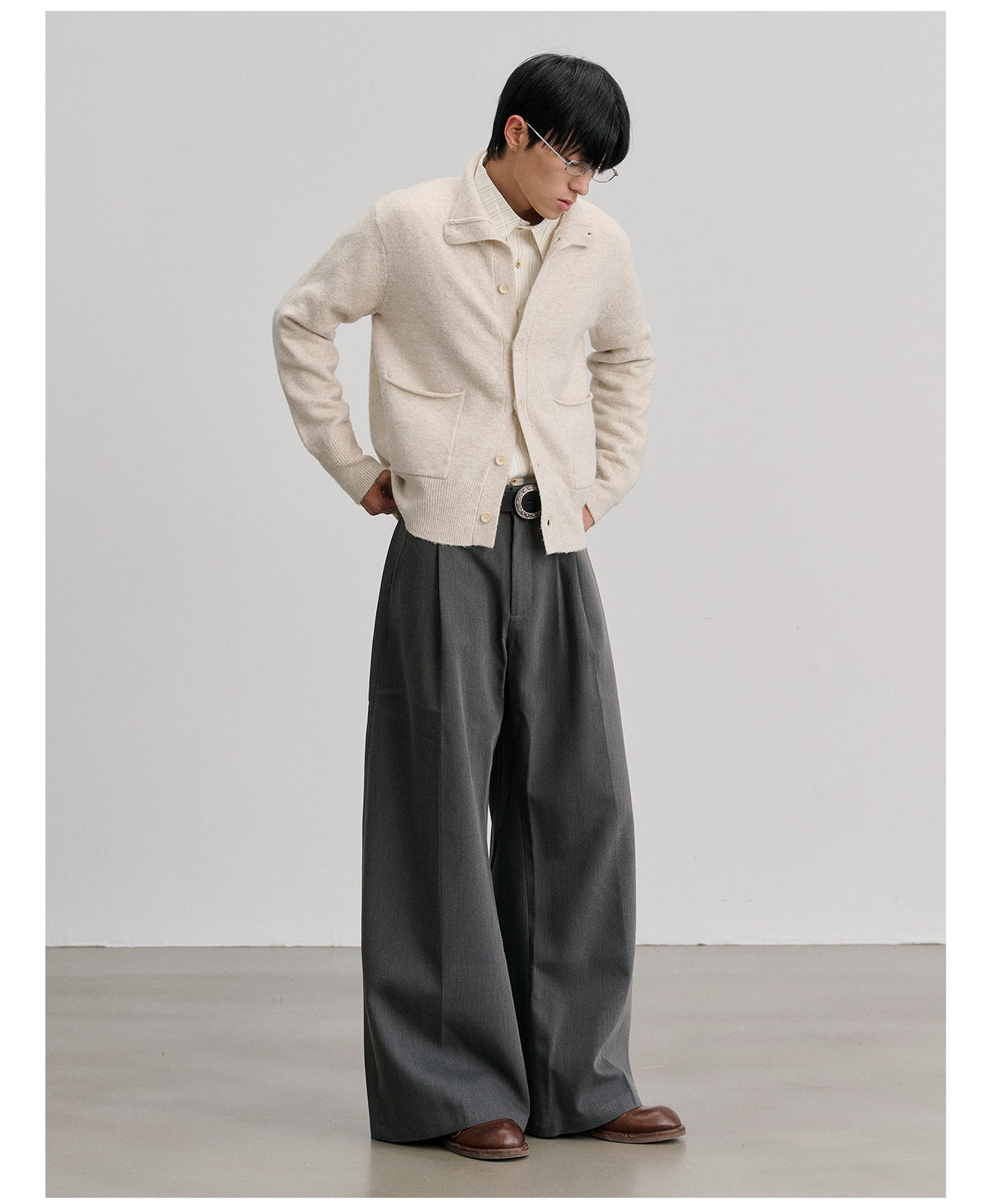 Moring Sand Clock Neck Knit Wool Cardigan