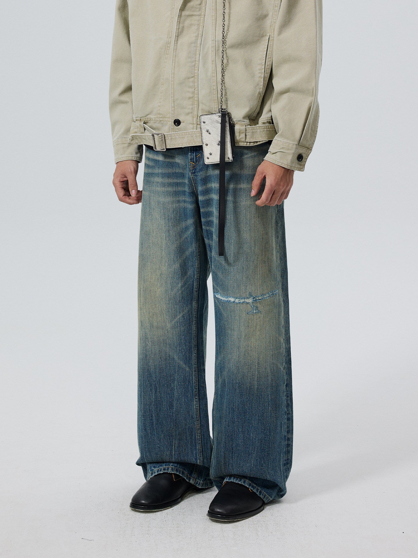 Vintage Distressed Jeans