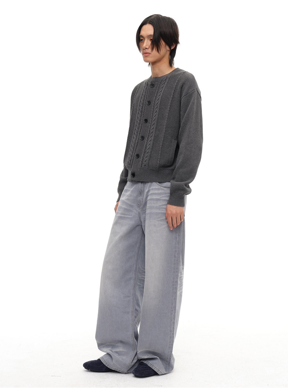 Cable-knit Crewneck Cardigan