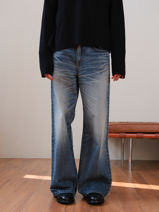 Straight Leg Washed Jeans