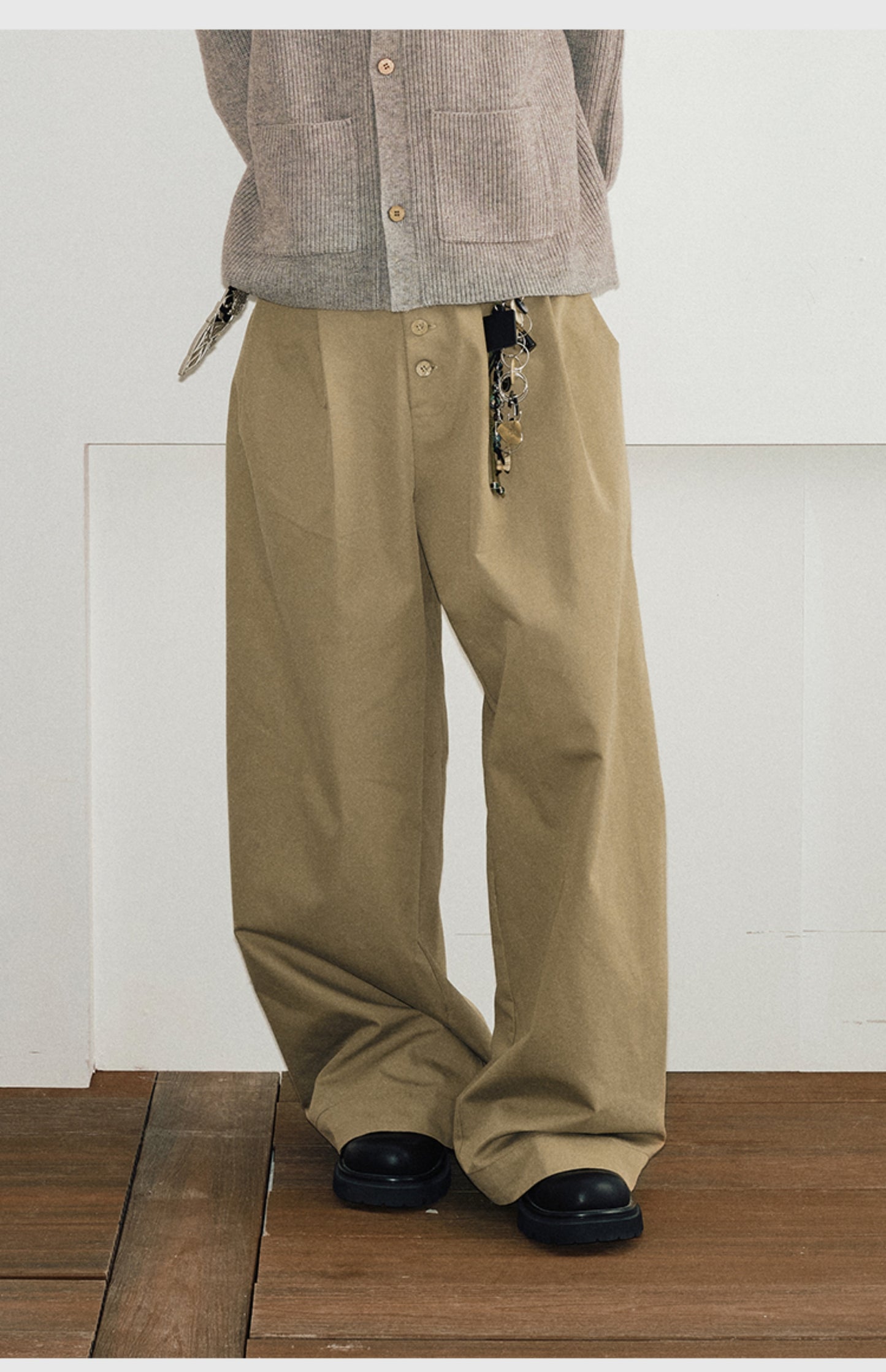 Three-dimensional cut wide-leg pants