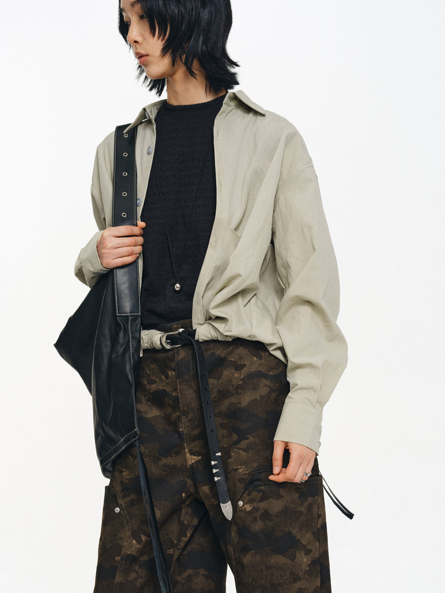 Smooth feel pleated shirt