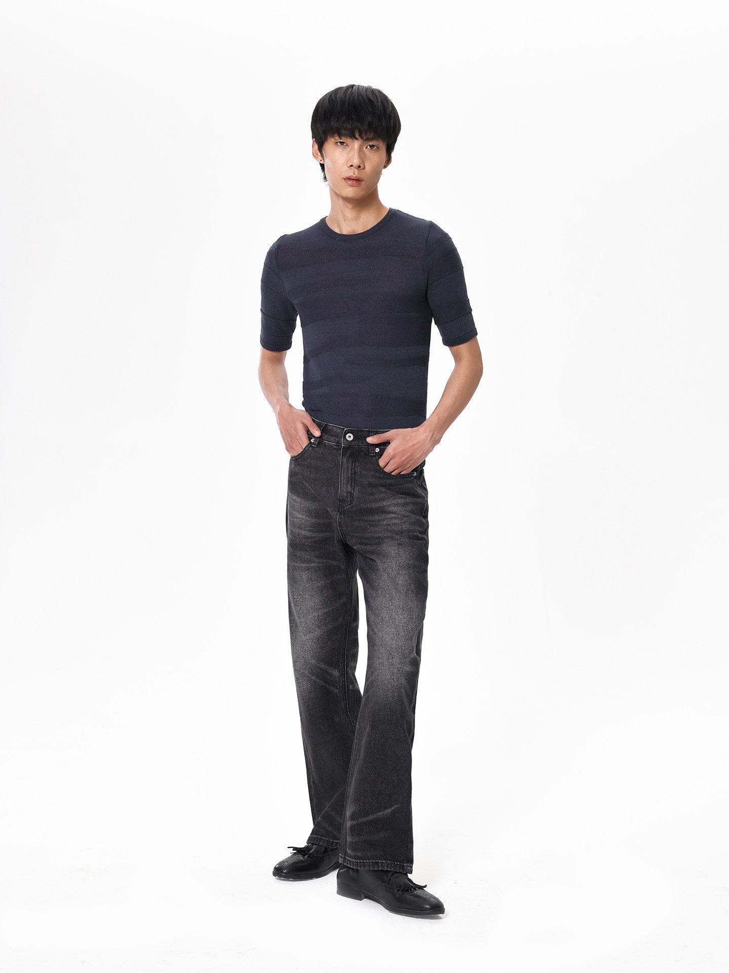 Vintage-Style Washed Slim-Fit Jeans