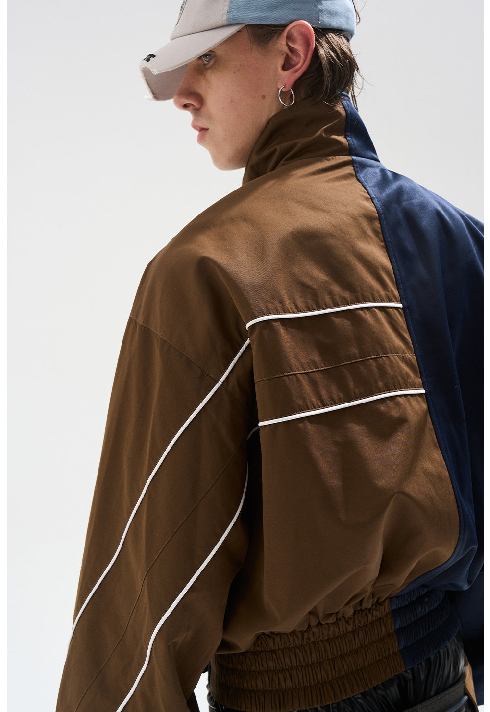 Sports Design Short Jacket