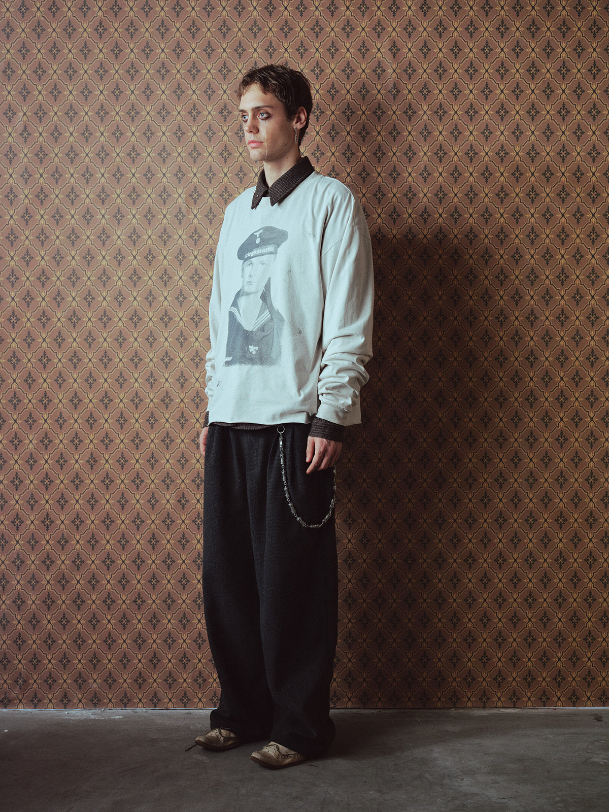 Round Neck Pullover T-Shirt