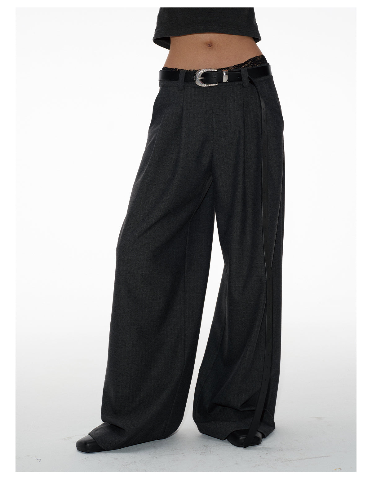 Double-pleated wide-leg pants