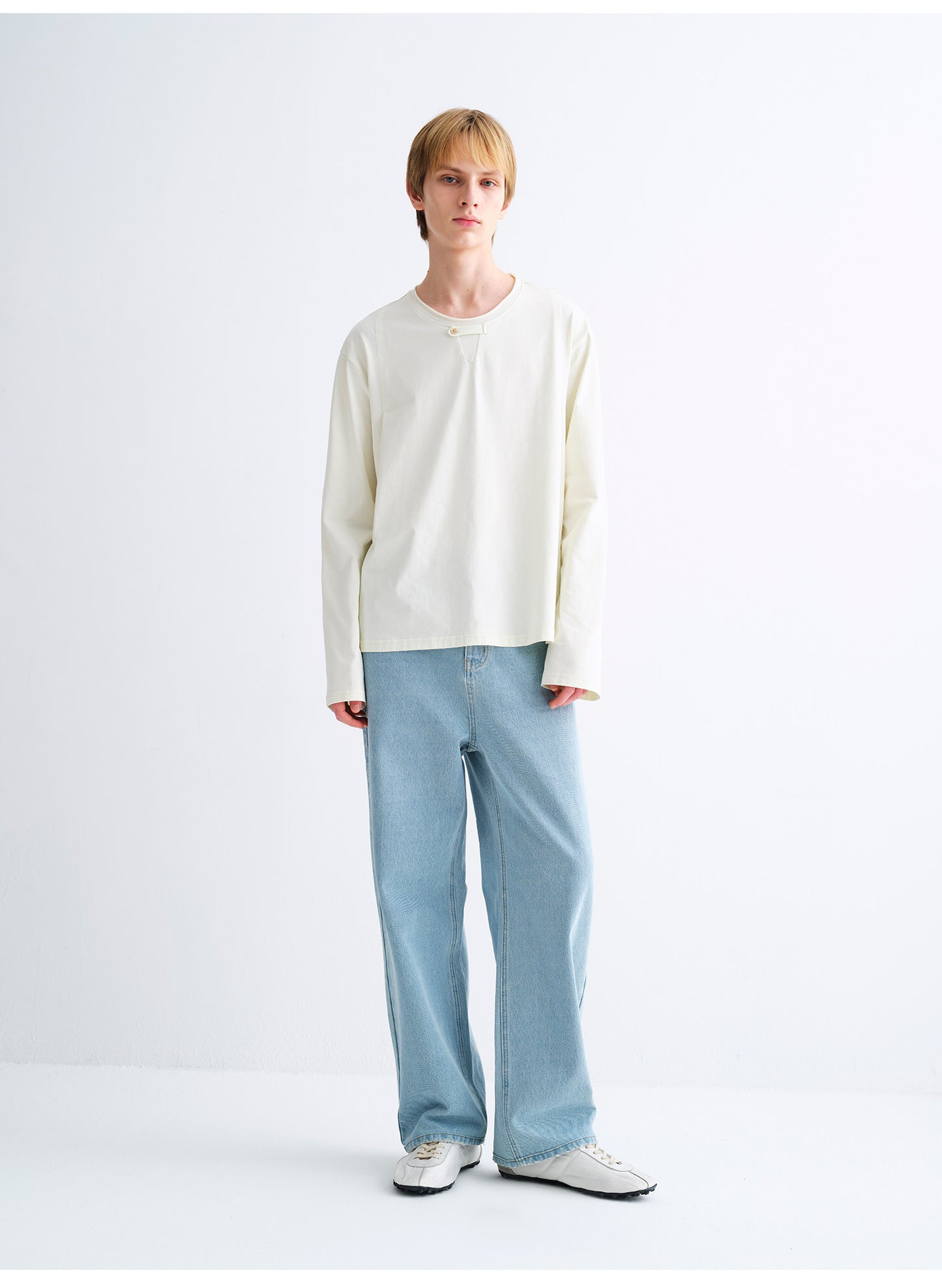 Single-Button Design Basic T-Shirt