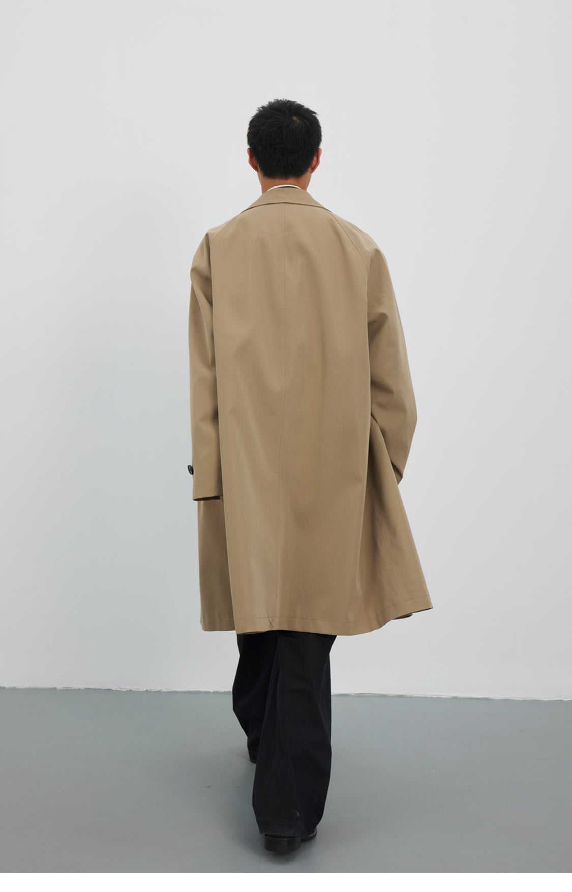 High-end mid-length coat