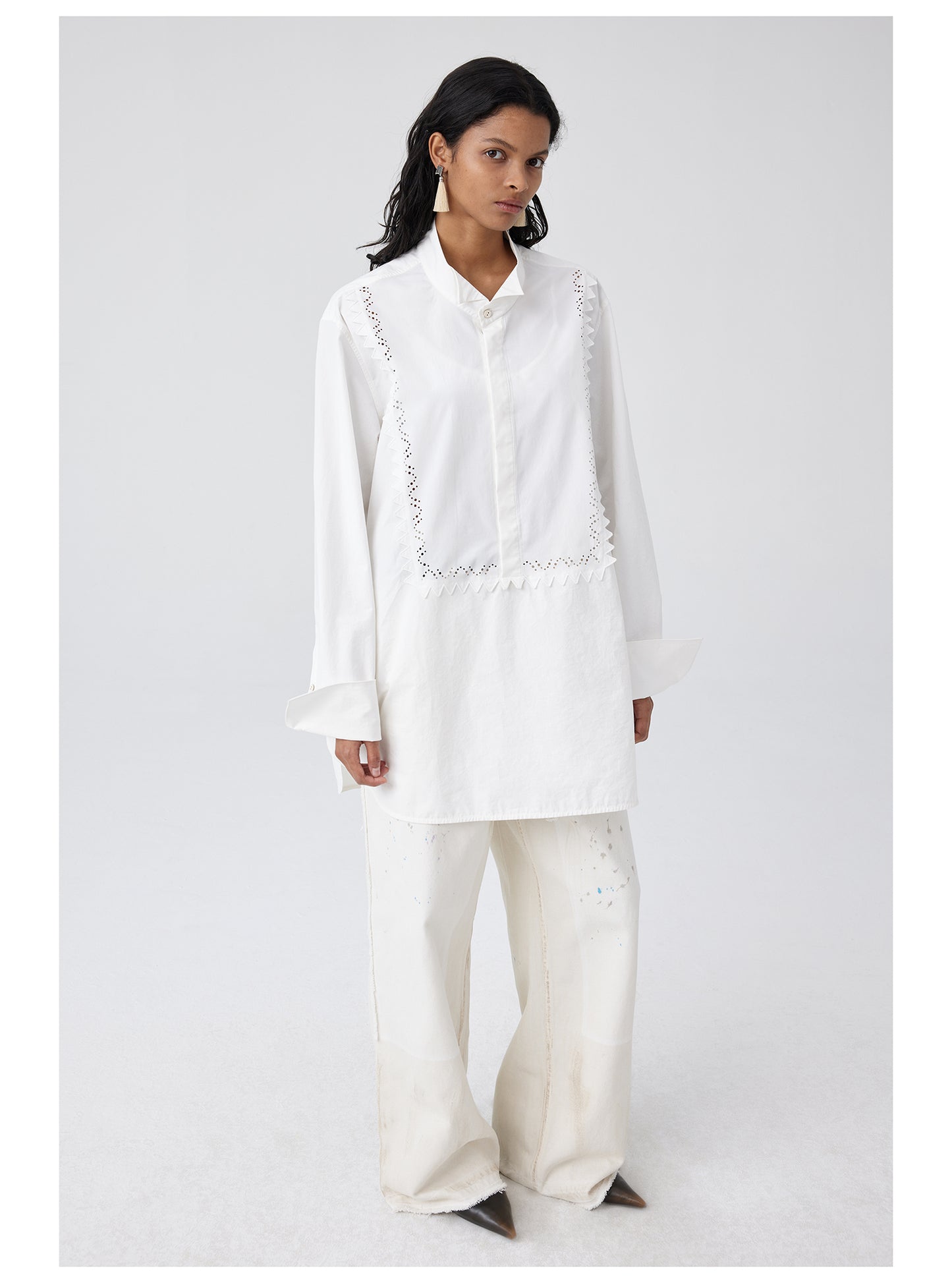 Long Silhouette Hollow Embroidery Shirt