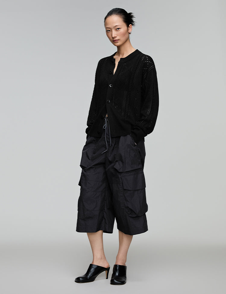 Cropped pants with adjustable waist