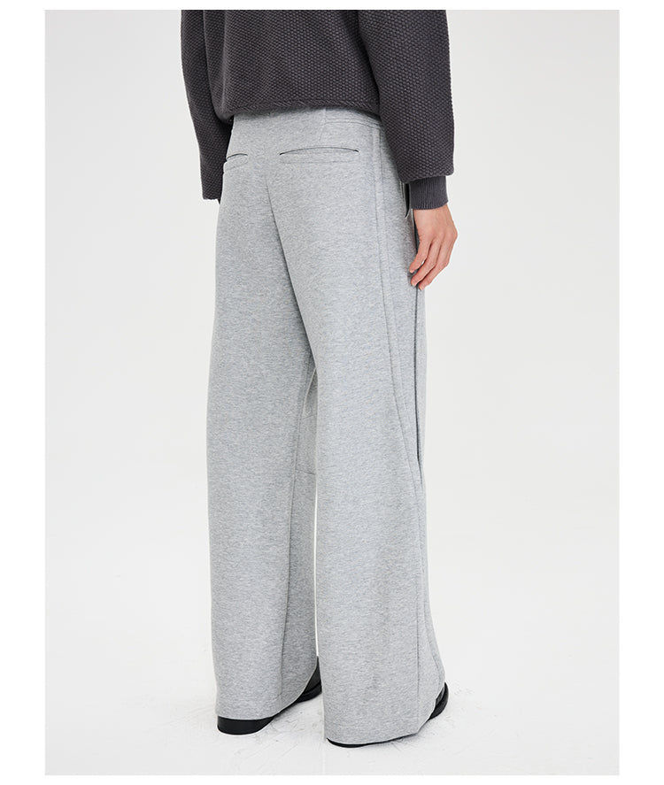 A-line cut sweatpants