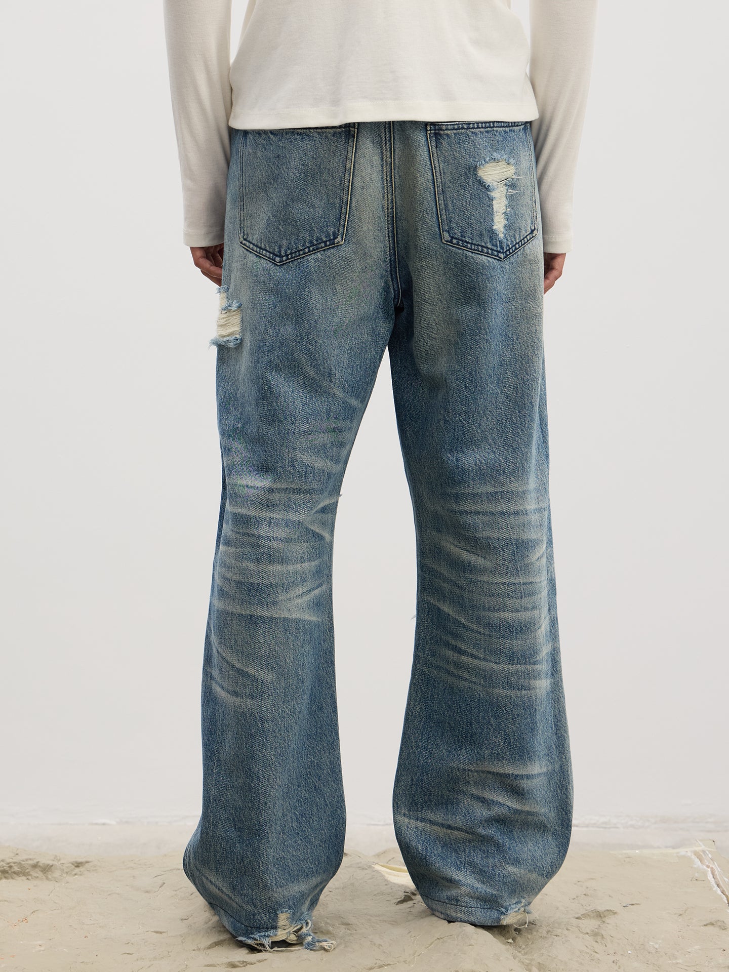 Iron-finished Straight Flare Jeans