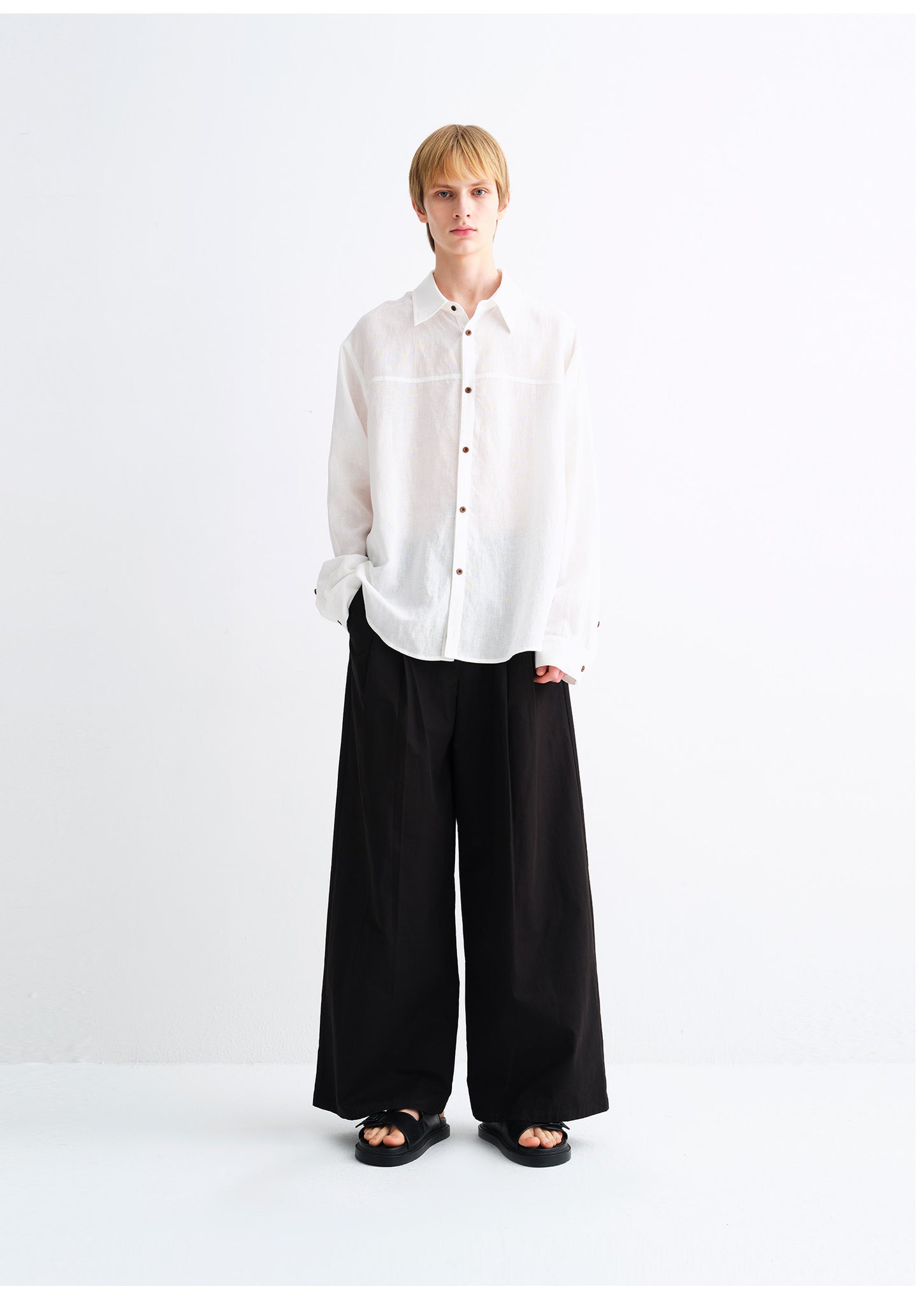 Linen-Blend Relaxed-Fit Shirt
