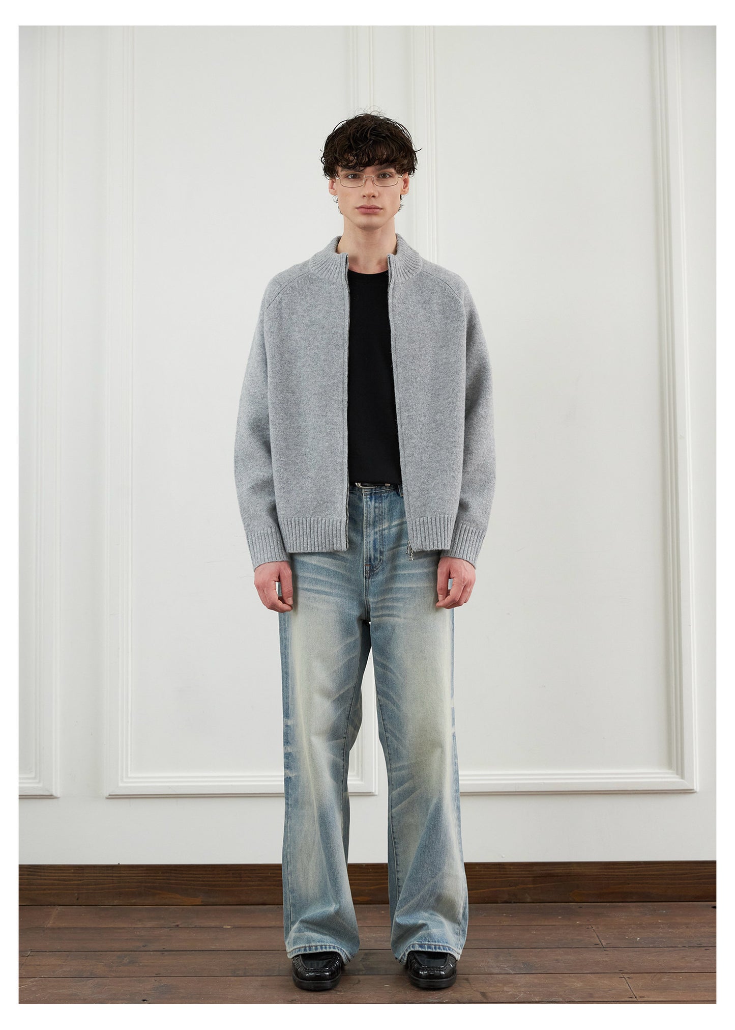 Relaxed Fit Zip-Up Cardigan