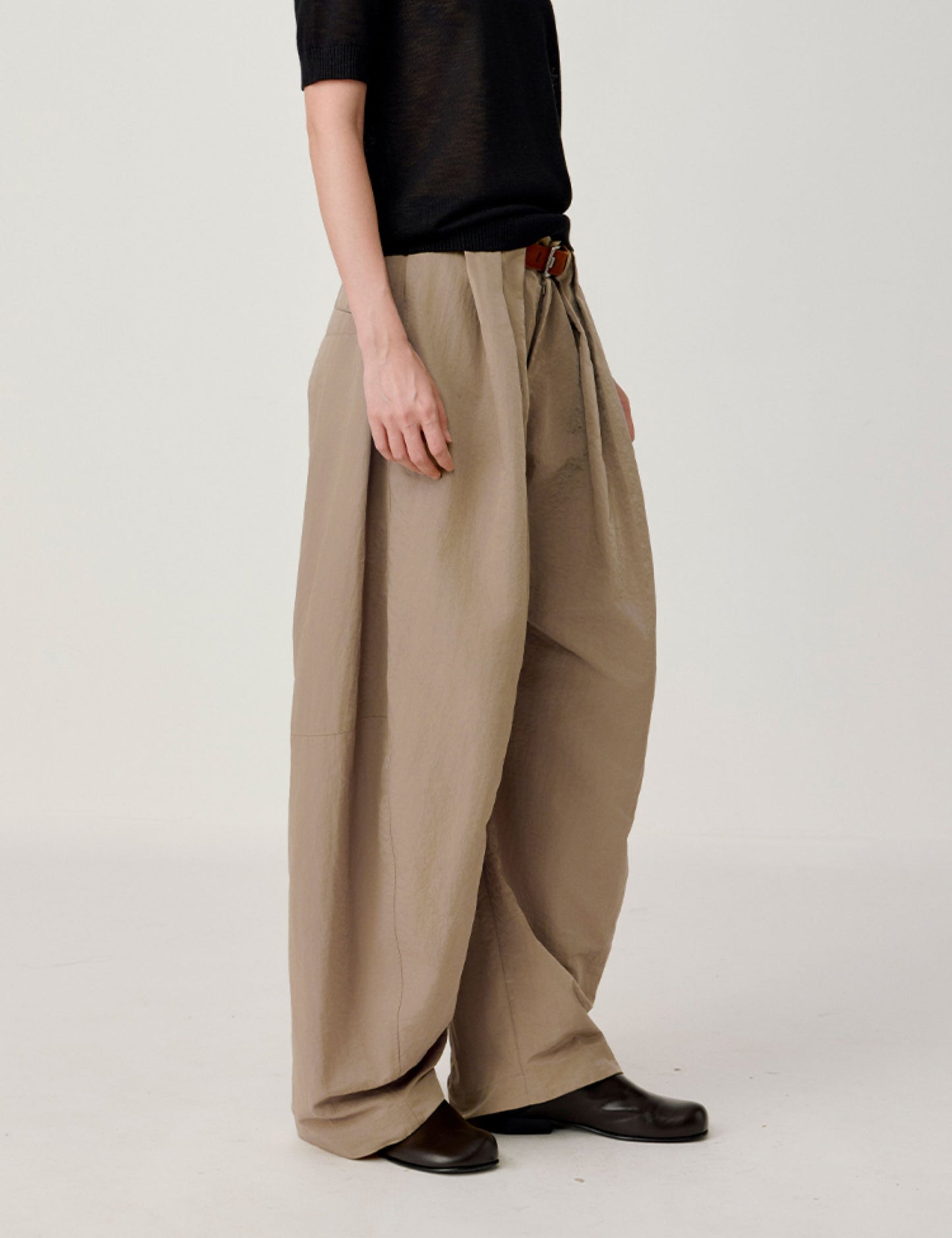 Pleated Waist Casual Pants