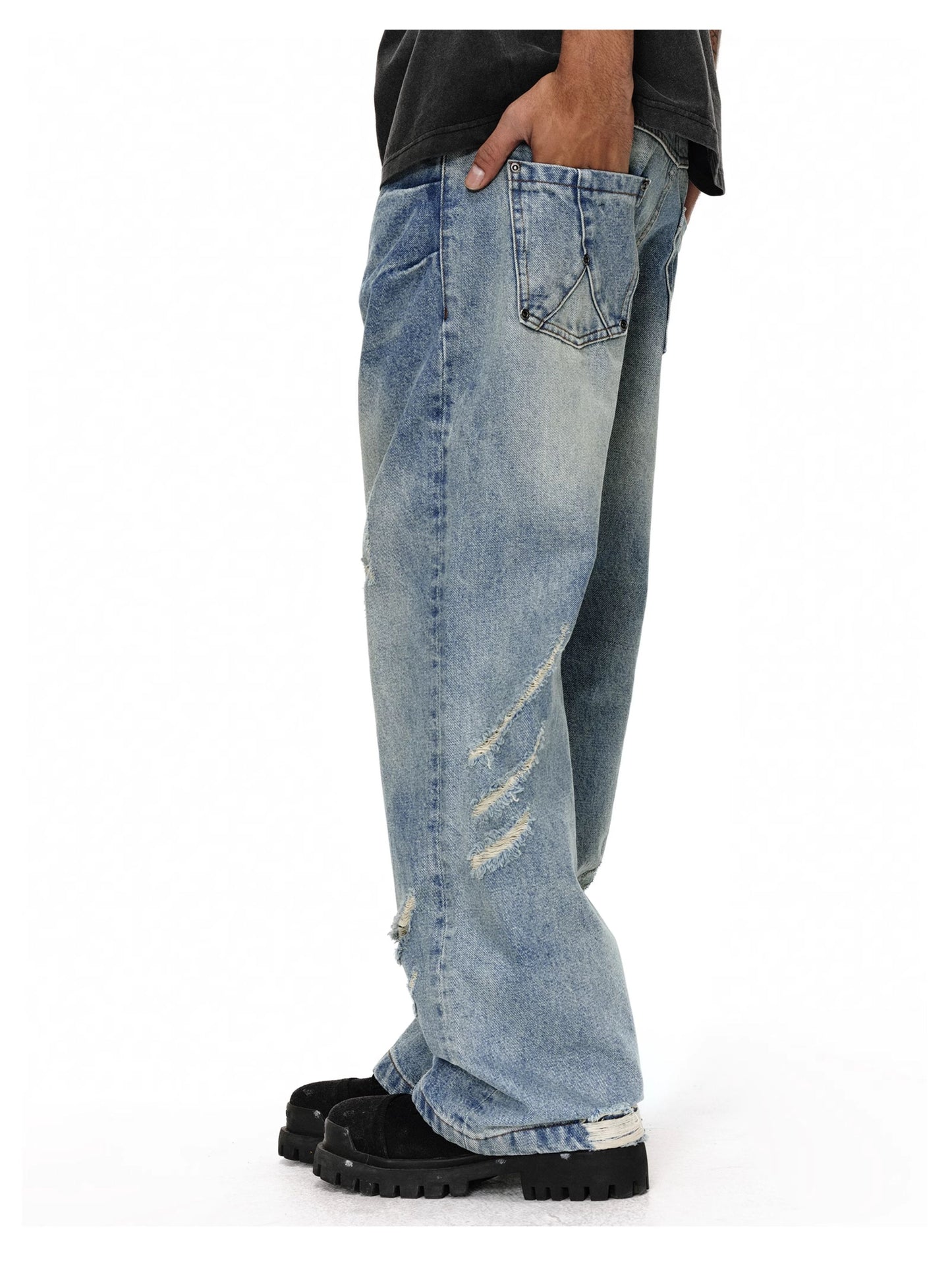 Scratch wash processing flare jeans
