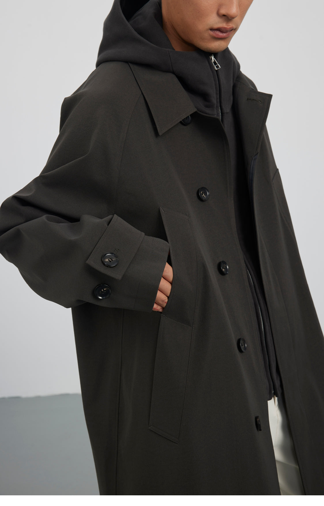 High-end mid-length coat