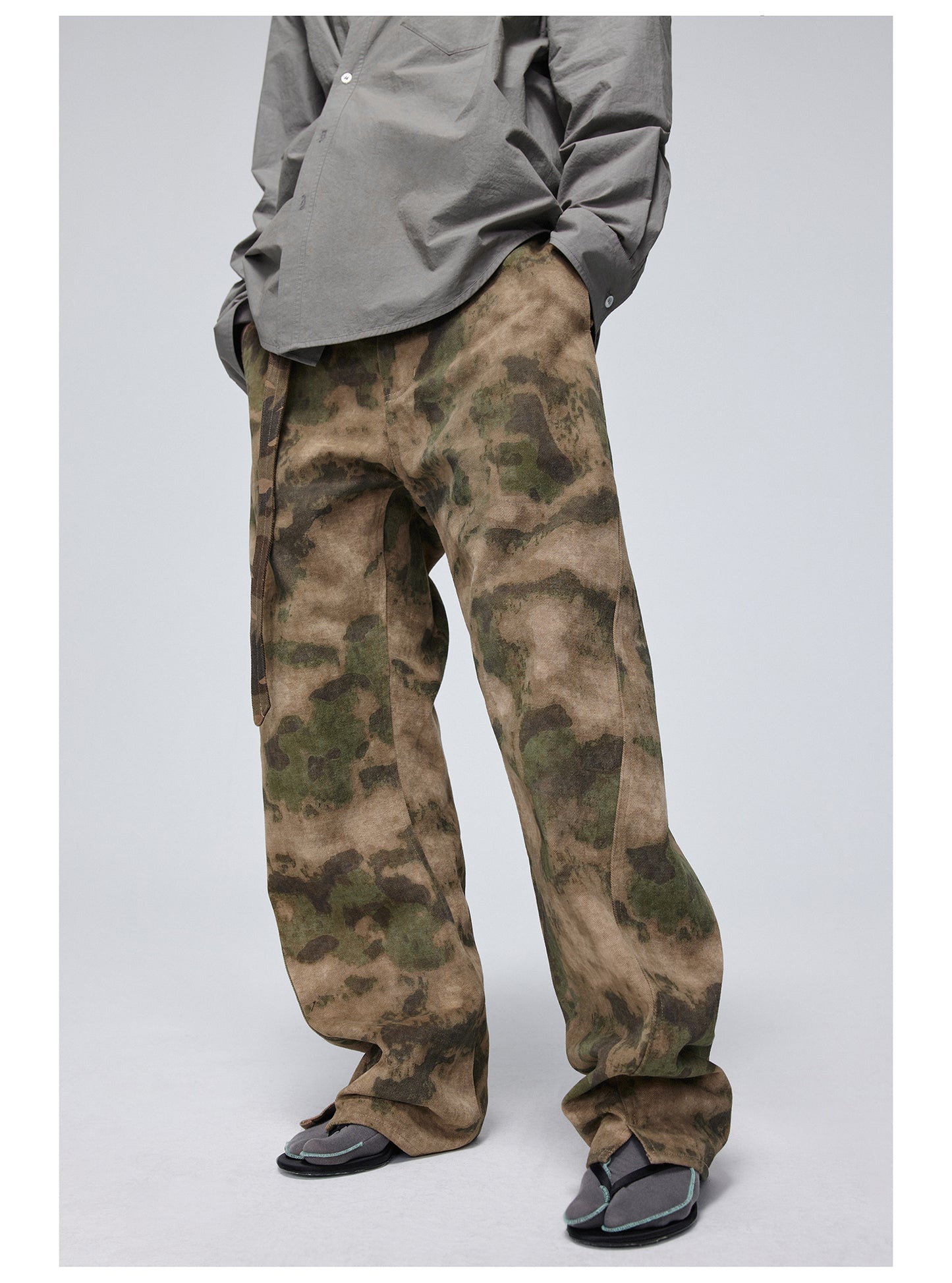 Camouflage Double Belt Curved Pants