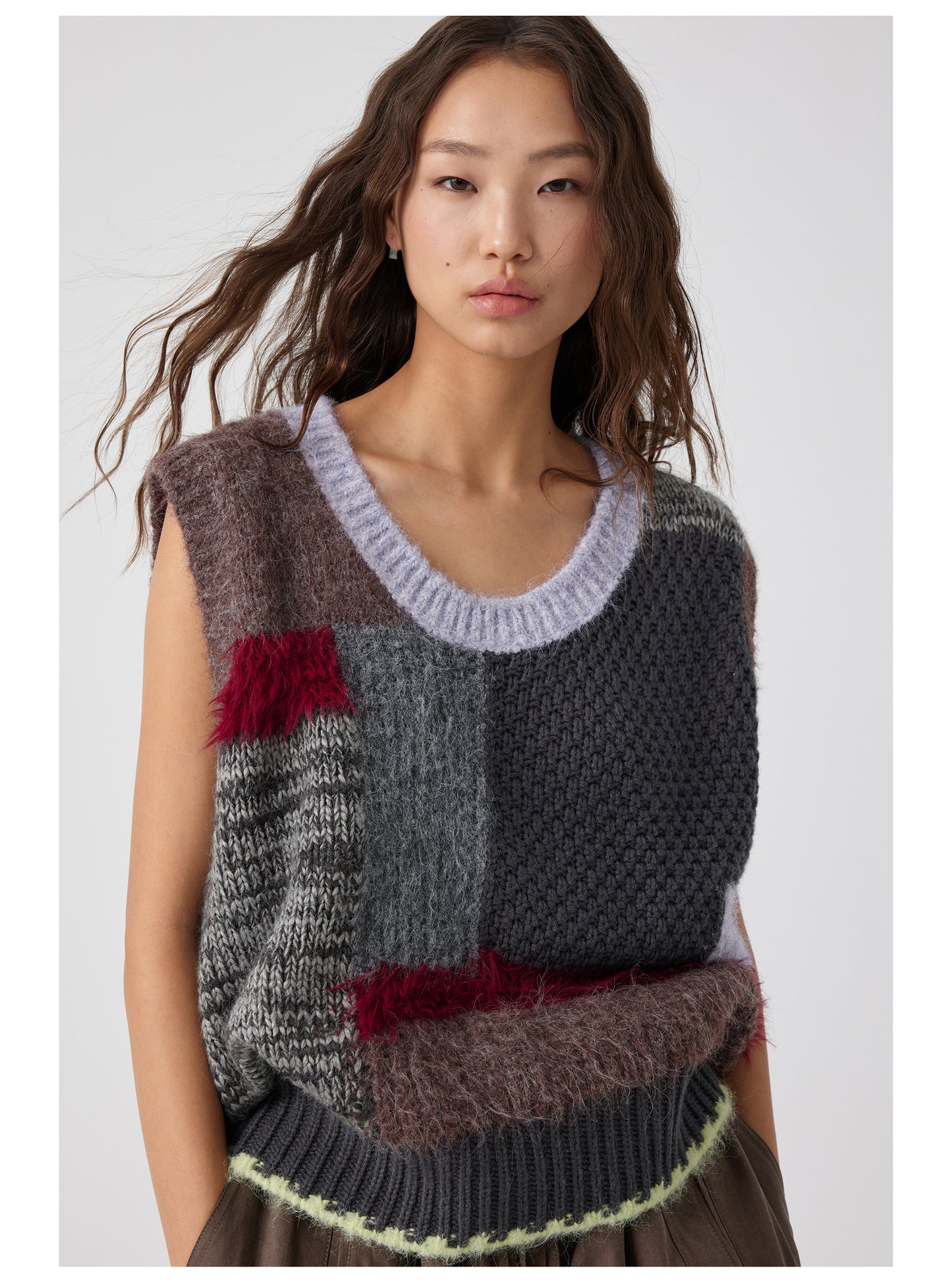 Patchwork Contrast U-Neck Sweater Vest