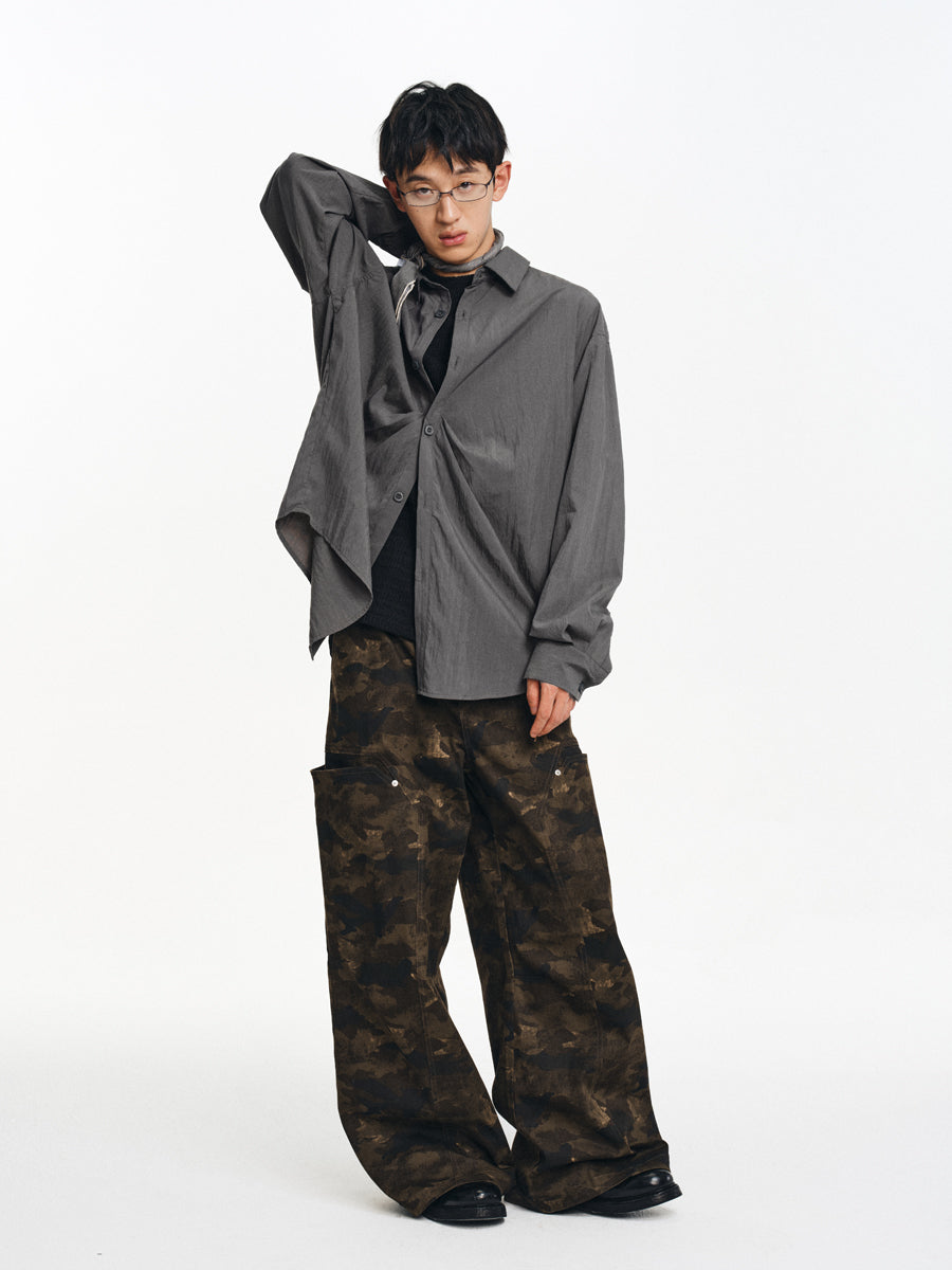 Smooth feel pleated shirt