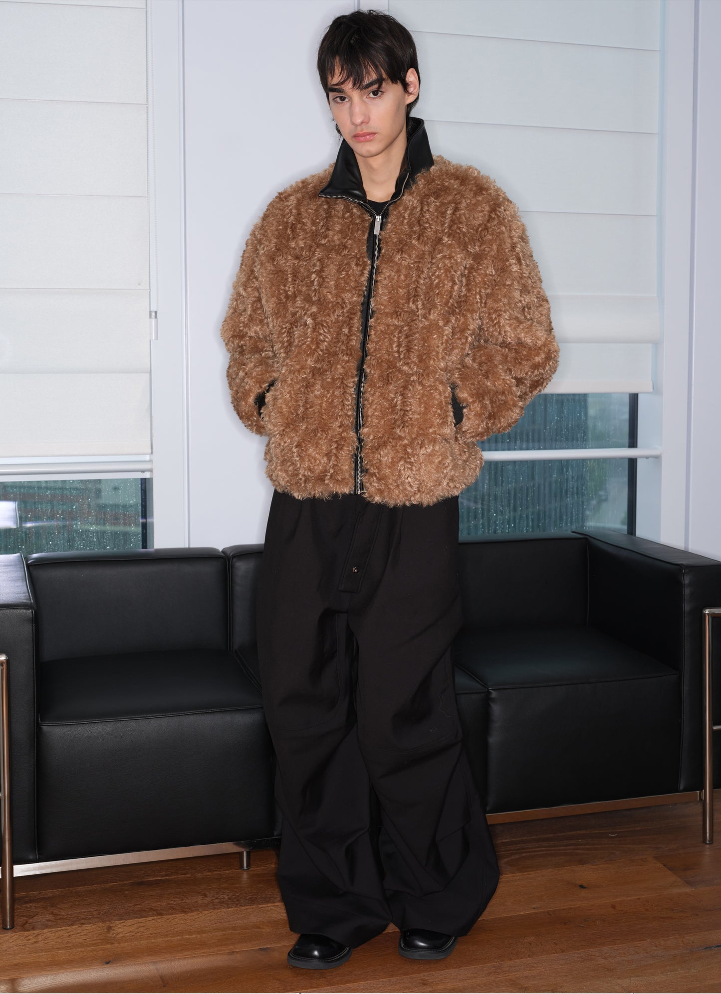 Fur jacket with zipper design