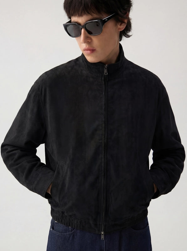Lightweight and soft-touch stand-collar jacket