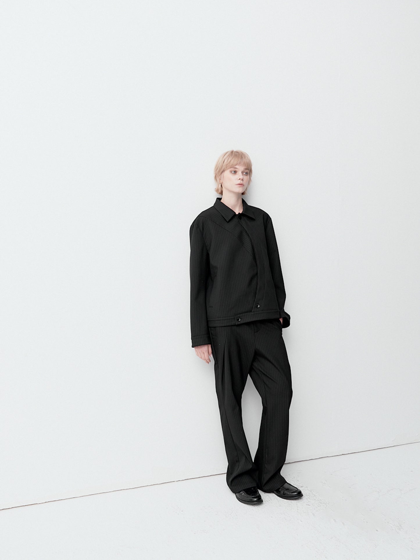 Slightly Wide-Striped Casual Pants