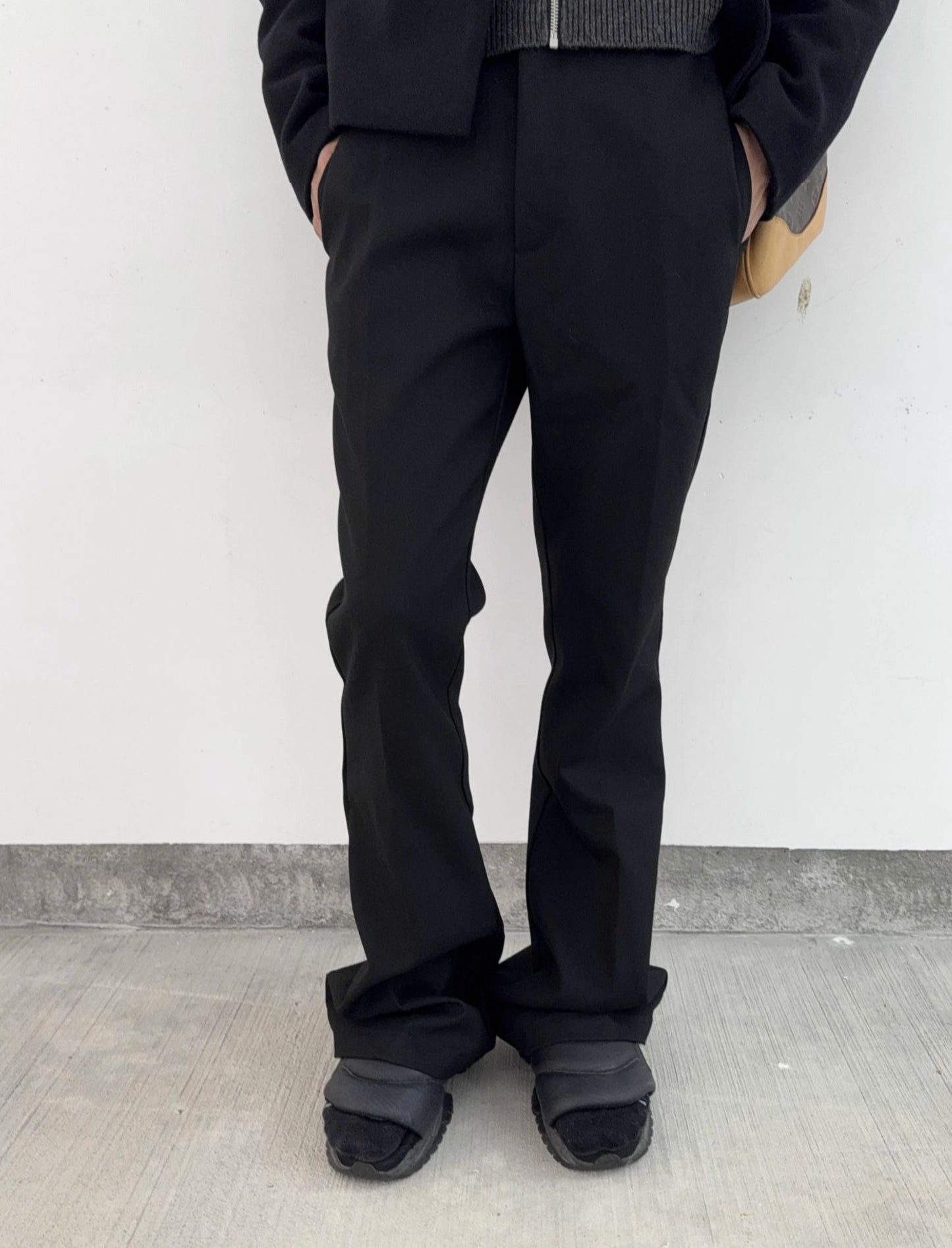 Three-dimensional pleated casual pants