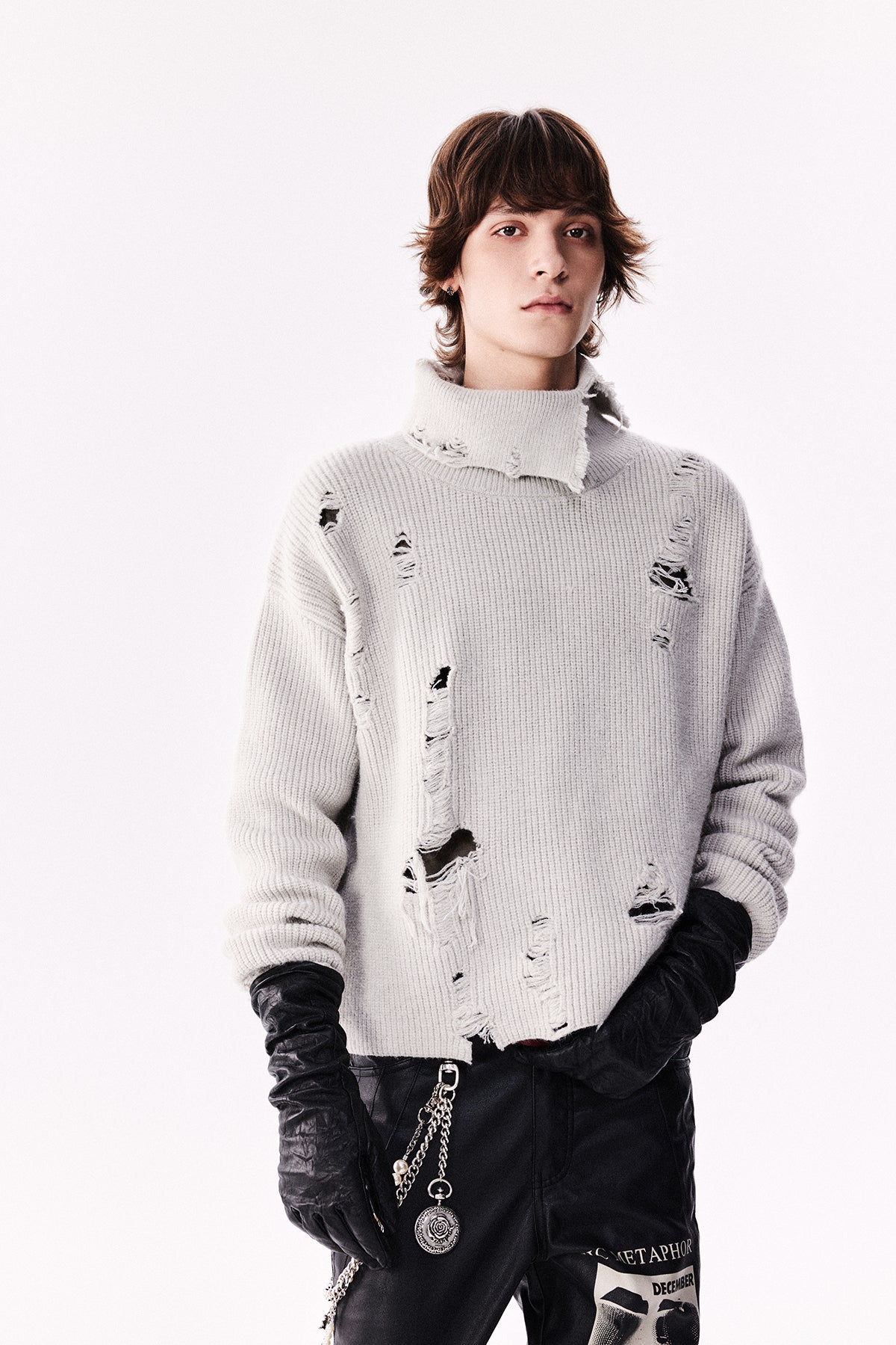 Turtleneck Ripped Hole Knit