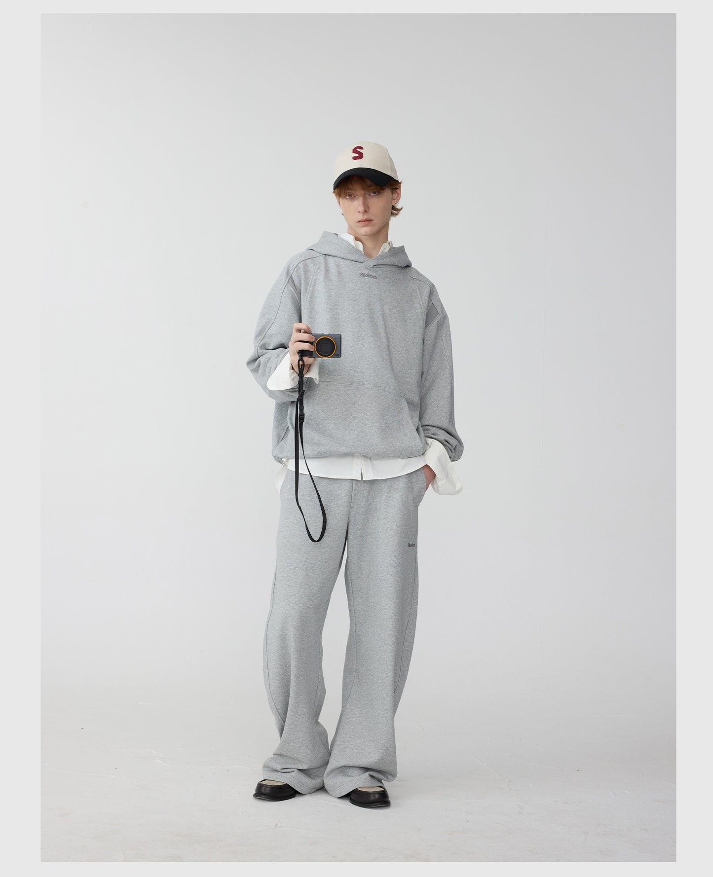 Hooded Sweatshirt Setup