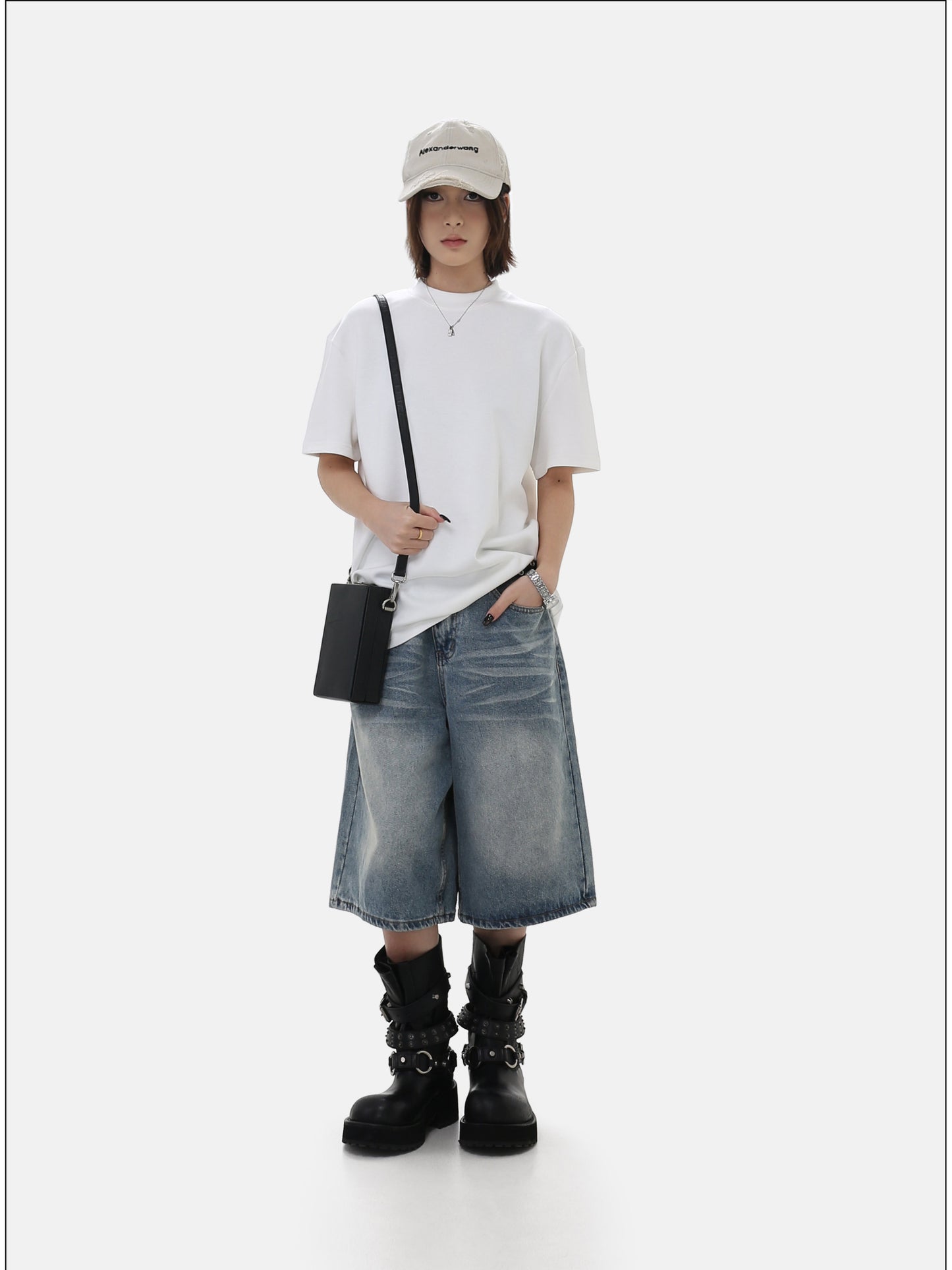 Clean Fit Casual T-Shirt