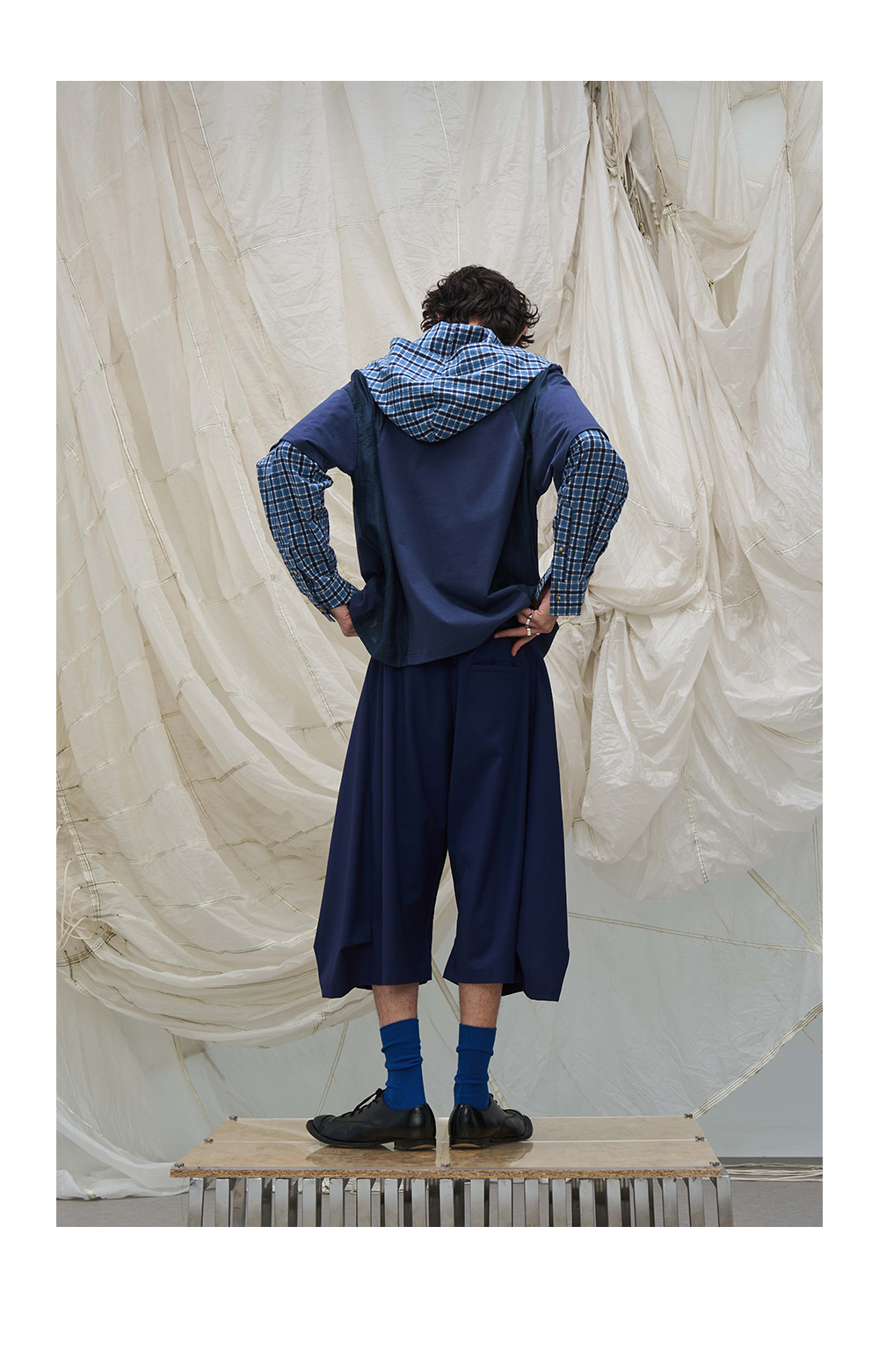 Draped cropped pants