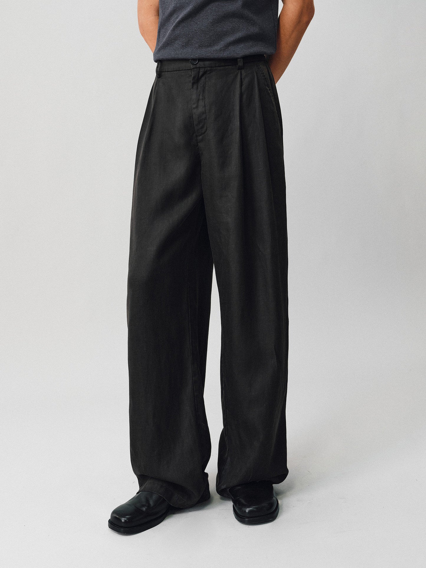 Linen Double-Pleated Casual Pants
