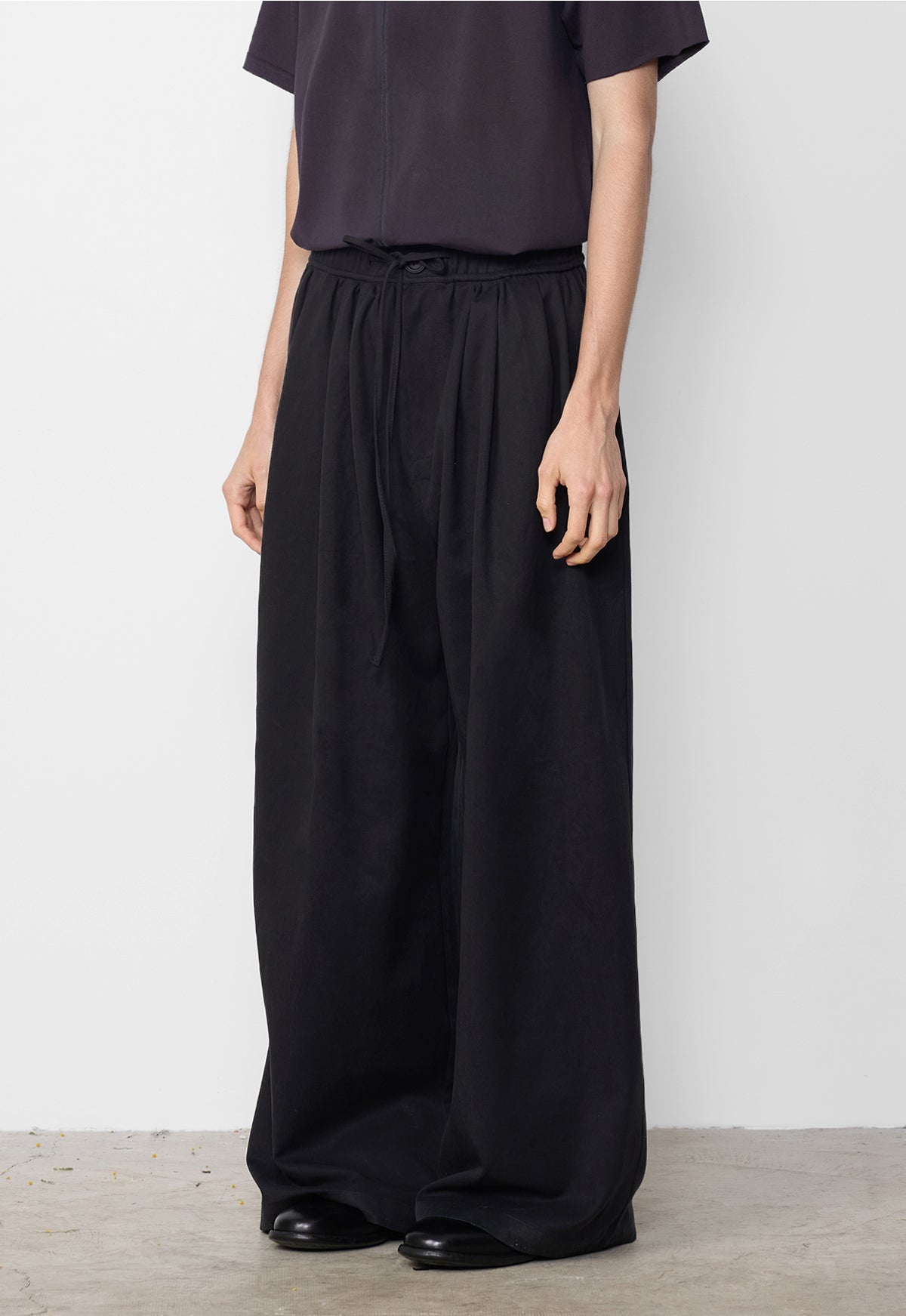 Straight wide-leg pants