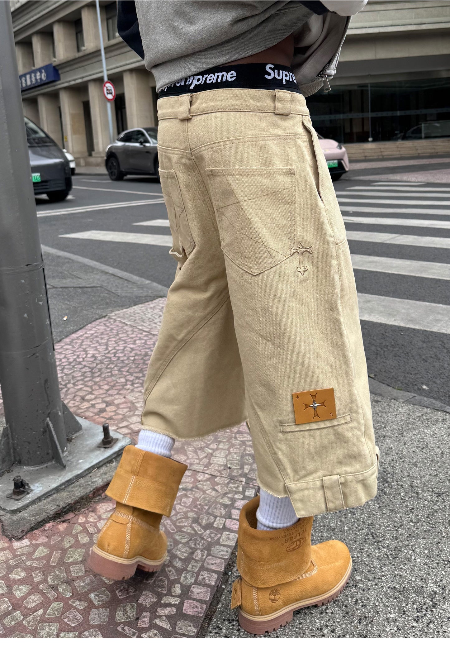 Worker-Style Three-Quarter-Length Shorts