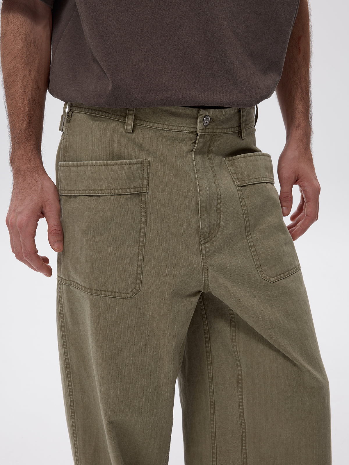 Casual pants with patch pockets