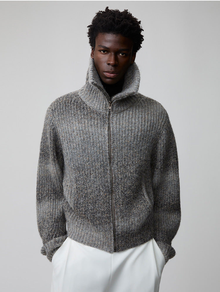 Loose-Fit Curved Sleeve Zip Cardigan