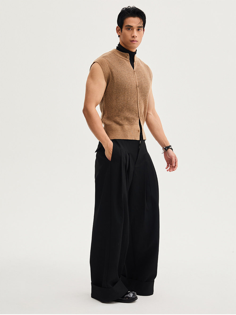 Unisex Knit Vest