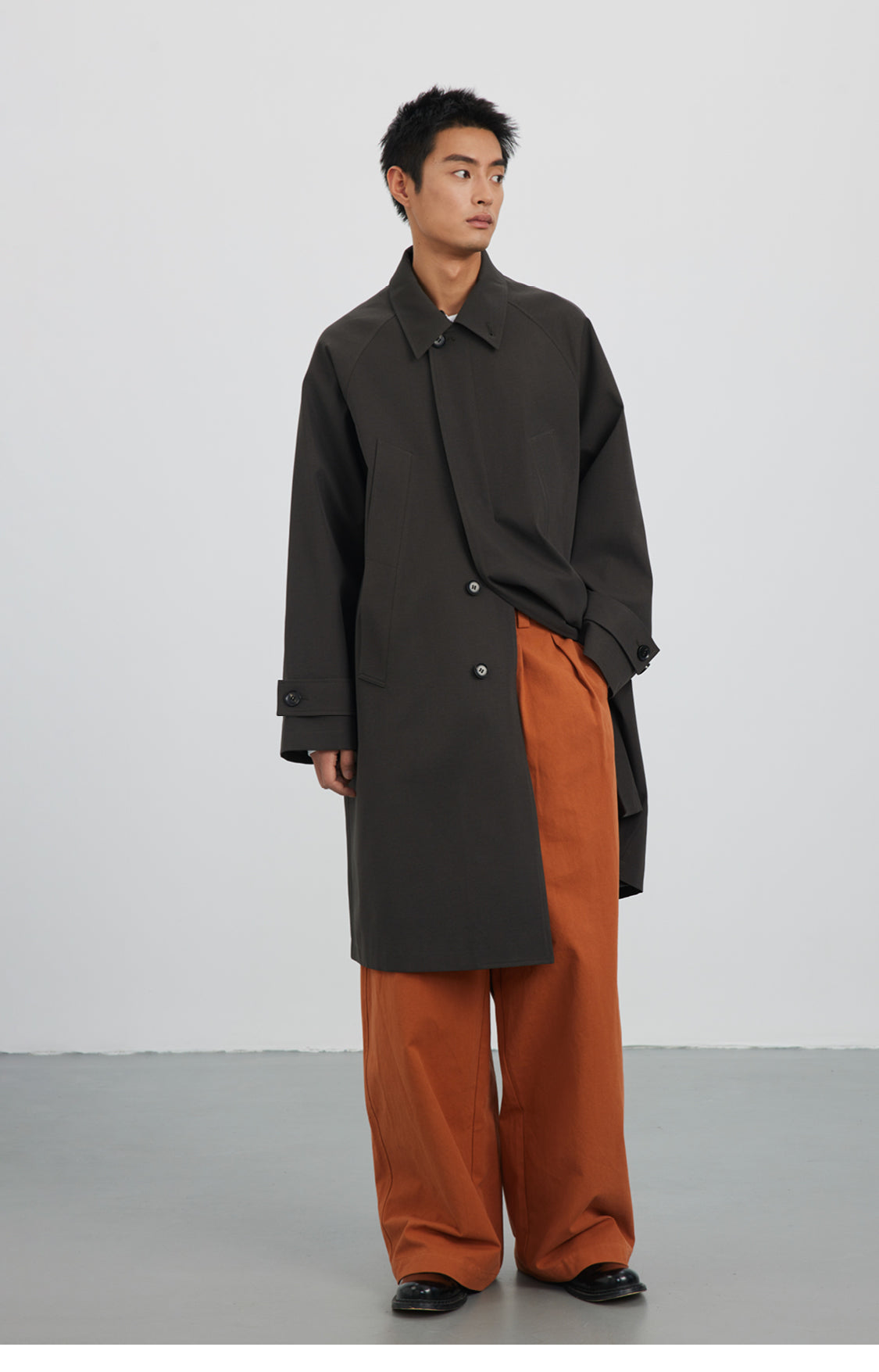 High-end mid-length coat
