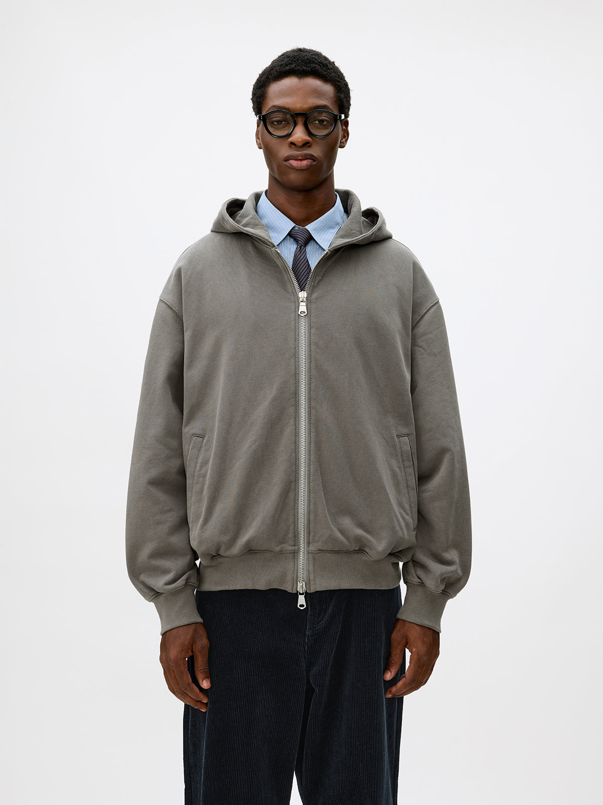 Wash-Damaged Zipper Sweatshirt