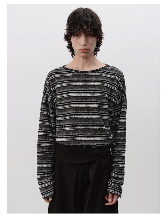 Drop-shoulder T-shirt