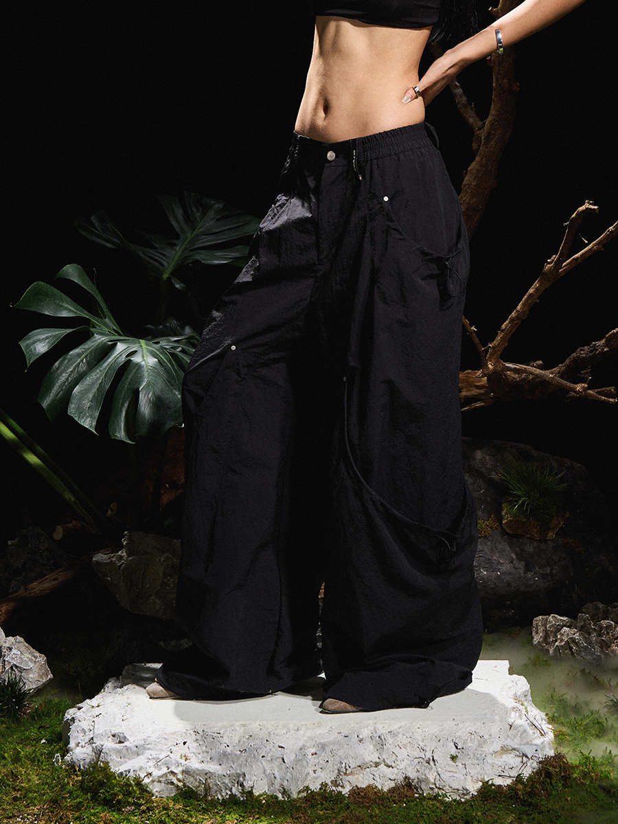 6-pocket drawstring nylon pants