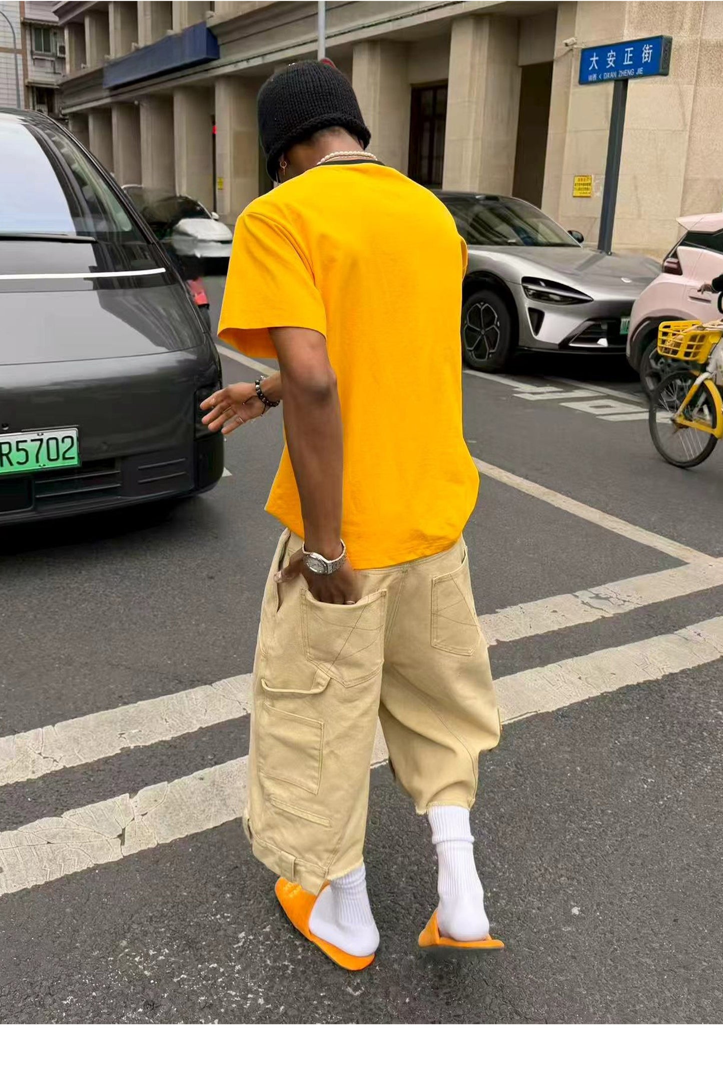 Worker-Style Three-Quarter-Length Shorts